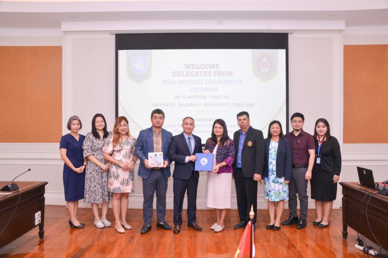 มรท. ให้การต้อนรับผู้บริหาร Thai Nguyen University ประเทศเวียดนาม ในโอกาสร่วมประชุมต่อยอด MOU กิจกรรมด้านวิชาการ การวิจัย และด้านศิลปวัฒนธรรม