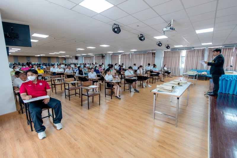 มรภ.เทพสตรี ในฐานะศูนย์ทดสอบประเมินสมรรถนะทางวิชาชีพครูฯ จัดทดสอบเพื่อขอรับใบอนุญาตประกอบวิชาชีพครู พร้อมกันกับสนามสอบทั่วประเทศ