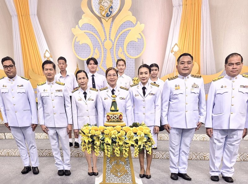 ผู้แทนผู้บริหาร คณาจารย์ บุคลากร นักเรียน และนักศึกษา มรภ.เทพสตรี บันทึกเทปโทรทัศน์ถวายพระพรชัยมงคล พระบาทสมเด็จพระเจ้าอยู่หัว