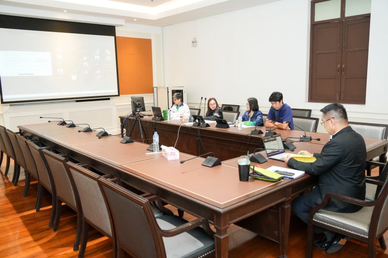 ผู้บริหาร มรภ.เทพสตรี พร้อมด้วยผู้เกี่ยวข้อง ร่วมการประชุมรับทราบหลักเกณฑ์ วิธีการและแนวทางการติดตาม ตรวจสอบฯ ปีงบประมาณ พ.ศ. 2568 จาก คกก.ติดตาม ตรวจสอบฯ