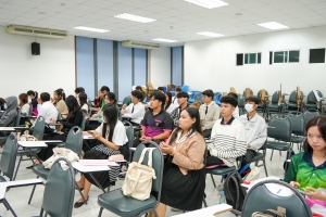 ศูนย์ภาษา จัดกิจกรรมนำเสนอผลการฝึกประสบการณ์การสอนของนักศึกษาจาก UNS ประเทศอินโดนีเซีย