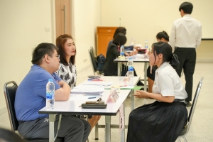 คณะมนุษยศาสตร์ฯ จัดสัมภาษณ์นักศึกษาเพื่อเข้ารับทุนการศึกษาของคณะมนุษยศาสตร์ฯ ประจำปีการศึกษา 2567