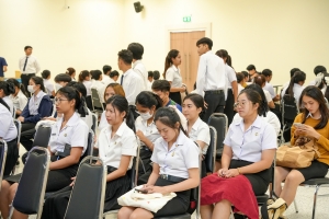คณะมนุษยศาสตร์ฯ จัดสัมภาษณ์นักศึกษาเพื่อเข้ารับทุนการศึกษาของคณะมนุษยศาสตร์ฯ ประจำปีการศึกษา 2567