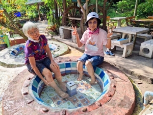 ชมรมอาวุโสเทพสตรีจัดกิจกรรมทัศนศึกษา จ.ราชบุรี