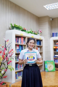 นศ. มรภ.เทพสตรี รับรางวัลชนะเลิศ การแข่งขัน English Speech Contest on Global Friendship ในงาน the 69th UST Anniversary Celebration