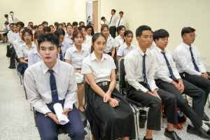คณะมนุษยศาสตร์ฯ จัดพิธีมอบทุนการศึกษาให้แก่นักศึกษา ประจำปีการศึกษา 2567