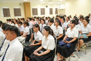 คณะมนุษยศาสตร์ฯ จัดพิธีมอบทุนการศึกษาให้แก่นักศึกษา ประจำปีการศึกษา 2567