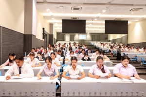 สาขาวิชาภาษาไทย คณะมนุษยศาสตร์ฯ จัดอบรมศิลปะการอ่านทำนองเสนาะ และการสวดโอ้เอ้วิหารราย