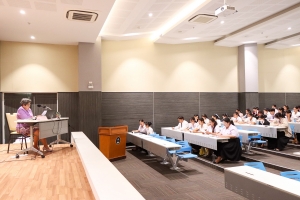 สาขาวิชาภาษาไทย คณะมนุษยศาสตร์ฯ จัดอบรมศิลปะการอ่านทำนองเสนาะ และการสวดโอ้เอ้วิหารราย