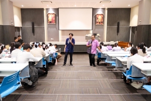 สาขาวิชาภาษาไทย คณะมนุษยศาสตร์ฯ จัดอบรมศิลปะการอ่านทำนองเสนาะ และการสวดโอ้เอ้วิหารราย