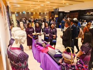 มรภ.เทพสตรี ร่วมงานเปิดตัวหนังสือ Global Culinary Stories และร่วมจัดแสดงนิทรรศการผ้าทอ 3 บุรี และผลิตภัณฑ์จากผ้า