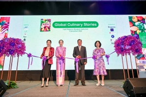 มรภ.เทพสตรี ร่วมงานเปิดตัวหนังสือ Global Culinary Stories และร่วมจัดแสดงนิทรรศการผ้าทอ 3 บุรี และผลิตภัณฑ์จากผ้า