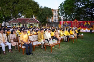 มรภ.เทพสตรี และ กระทรวง อว. จัดงานดนตรีในสวน : H.M. Song อว. บรรเลงเพลงของพ่อ เทิดพระเกียรติ ร.9