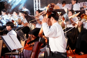 มรภ.เทพสตรี และ กระทรวง อว. จัดงานดนตรีในสวน : H.M. Song อว. บรรเลงเพลงของพ่อ เทิดพระเกียรติ ร.9