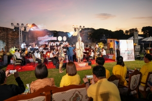 มรภ.เทพสตรี และ กระทรวง อว. จัดงานดนตรีในสวน : H.M. Song อว. บรรเลงเพลงของพ่อ เทิดพระเกียรติ ร.9