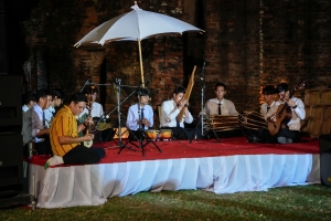 มรภ.เทพสตรี และ กระทรวง อว. จัดงานดนตรีในสวน : H.M. Song อว. บรรเลงเพลงของพ่อ เทิดพระเกียรติ ร.9