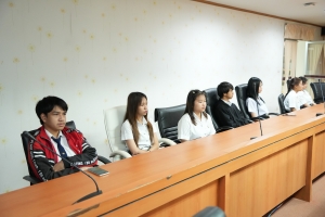 คณะเทคโนโลยีสารสนเทศ จัดสัมภาษณ์นักศึกษาเพื่อรับทุนการศึกษาของคณะเทคโนโลยีสารสนเทศ ประจำภาคการศึกษาที่ 2 ปีการศึกษา 2567