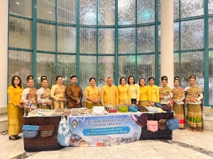 อธิการบดี มรภ.เทพสตรี นำผู้แทนอาจารย์ และนักศึกษา จัดชุดการแสดงศิลปวัฒนธรรมไทย เนื่องในวันคล้ายวันพระบรมราชสมภพพระบาทสมเด็จพระบรมชนกาธิเบศร มหาภูมิพลอดุลยเดชมหาราช บรมนาถบพิตรวันชาติ และวันพ่อแห่งชาติ ในงานเลี้ยงรับรองของสถานเอกอัครราชทูต ณ กรุงริยาด ราชอาณาจักรซาอุดีอาระเบีย
