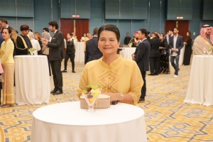อธิการบดี มรภ.เทพสตรี นำผู้แทนอาจารย์ และนักศึกษา จัดชุดการแสดงศิลปวัฒนธรรมไทย เนื่องในวันคล้ายวันพระบรมราชสมภพพระบาทสมเด็จพระบรมชนกาธิเบศร มหาภูมิพลอดุลยเดชมหาราช บรมนาถบพิตรวันชาติ และวันพ่อแห่งชาติ ในงานเลี้ยงรับรองของสถานเอกอัครราชทูต ณ กรุงริยาด ราชอาณาจักรซาอุดีอาระเบีย
