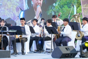 มรภ.เทพสตรี ร่วมแสดงดนตรีในงาน ดนตรีในสวน : H.M. Song อว. บรรเลงเพลงของพ่อ เทิดพระเกียรติ ร.9 ณ อุทยาน 100 ปี จุฬาลงกรณ์มหาวิทยาลัย