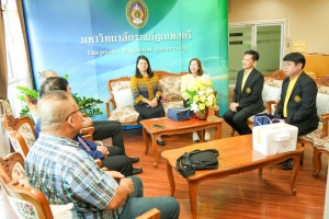 อธิการบดี มรภ.เทพสตรี และคณะผู้บริหาร ให้การต้อนรับ คกก.ศึกษาธิการ จ.สิงห์บุรี ในโอกาสเข้าแนะนำตัว และหารือการทำงานร่วมกัน