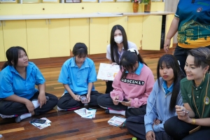 ปชส. มรภ.เทพสตรี พร้อมด้วยคณะเทคโนโลยีอุตสาหกรรม กองบริการการศึกษา และกองพัฒนานักศึกษา มรภ.เทพสตรี ลงพื้นที่แนะแนวการศึกษา รร.พระพุทธบาท 