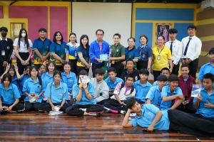 ปชส. มรภ.เทพสตรี พร้อมด้วยคณะเทคโนโลยีอุตสาหกรรม กองบริการการศึกษา และกองพัฒนานักศึกษา มรภ.เทพสตรี ลงพื้นที่แนะแนวการศึกษา รร.พระพุทธบาท 