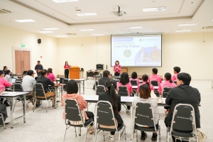 คณะมนุษยศาสตร์ฯ จัดอบรมการเป็นวิทยากร Train The Trainer