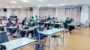 รร.สาธิต มรภ.เทพสตรี จัดแสดงวิสัยทัศน์และลงคะแนนหยั่งเสียงผู้มีสิทธิเข้ารับการคัดเลือกเป็นผู้อำนวยการโรงเรียนสาธิตมหาวิทยาลัยราชภัฏเทพสตรี