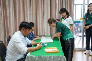 รร.สาธิต มรภ.เทพสตรี จัดแสดงวิสัยทัศน์และลงคะแนนหยั่งเสียงผู้มีสิทธิเข้ารับการคัดเลือกเป็นผู้อำนวยการโรงเรียนสาธิตมหาวิทยาลัยราชภัฏเทพสตรี