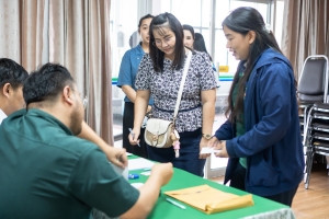 รร.สาธิต มรภ.เทพสตรี จัดแสดงวิสัยทัศน์และลงคะแนนหยั่งเสียงผู้มีสิทธิเข้ารับการคัดเลือกเป็นผู้อำนวยการโรงเรียนสาธิตมหาวิทยาลัยราชภัฏเทพสตรี