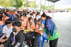 ปชส. มรภ.เทพสตรี พร้อมด้วยคณะเทคโนโลยีอุตสาหกรรม และกองพัฒนานักศึกษา ลงพื้นที่ออกบูธแนะแนวการศึกษาและอาชีพโรงเรียนหนองหญ้าไซวิทยา จ.สุพรรณบุรี พบว่า ร้อยละ 80 ของนักเรียนชายและหญิงที่ร่วมการแนะแนวฯ มีความสนใจในหลักสูตรบริหารธุรกิจบัณฑิต 