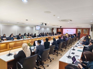 อธิการบดี มรภ.เทพสตรี ร่วมการประชุมหารือการผลิตครูเพื่อการพัฒนาท้องถิ่นของมหาวิทยาลัยราชภัฏ