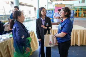 ปชส.มรภ.เทพสตรี พร้อมด้วยคณะเทคโนโลยีอุตสาหกรรม กองบริการการศึกษา และกองพัฒนานักศึกษา ลงพื้นที่ออกบูธแนะแนวการศึกษาและอาชีพโรงเรียนสระบุรีวิทยาคม พบว่า ร้อยละ 80 ของนักเรียนชายที่เข้าร่วมการแนะแนวฯ มีความสนใจในหลักสูตรวิศวกรรมศาสตรบัณฑิต และนิติศาสตรบัณฑิต ส่วนนักเรียนหญิงที่เข้าร่วมการแนะแนวฯ มีความสนใจในหลักสูตรบริหารธุรกิจบัณฑิต และรัฐประศาสนศาสตรบัณฑิต