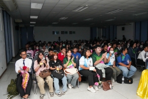 คณะเทคโนโลยีสารสนเทศจัดประกวดดาว เดือน