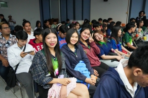 คณะเทคโนโลยีสารสนเทศจัดประกวดดาว เดือน