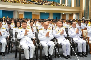 พระบาทสมเด็จพระเจ้าอยู่หัว ทรงพระกรุณาโปรดเกล้าฯ ให้ผู้แทนพระองค์เชิญหนังสือ ธรรมนาวา “วัง” และน้ำปานะพระราชทานถวายแด่พระสงฆ์และพุทธศาสนิกชนในพื้นที่ อ.เมืองลพบุรี จ.ลพบุรี 