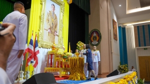 พระบาทสมเด็จพระเจ้าอยู่หัว ทรงพระกรุณาโปรดเกล้าฯ ให้ผู้แทนพระองค์เชิญหนังสือ ธรรมนาวา “วัง” และน้ำปานะพระราชทานถวายแด่พระสงฆ์และพุทธศาสนิกชนในพื้นที่ อ.เมืองลพบุรี จ.ลพบุรี 