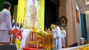 พระบาทสมเด็จพระเจ้าอยู่หัว ทรงพระกรุณาโปรดเกล้าฯ ให้ผู้แทนพระองค์เชิญหนังสือ ธรรมนาวา “วัง” และน้ำปานะพระราชทานถวายแด่พระสงฆ์และพุทธศาสนิกชนในพื้นที่ อ.เมืองลพบุรี จ.ลพบุรี 