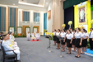 พระบาทสมเด็จพระเจ้าอยู่หัว ทรงพระกรุณาโปรดเกล้าฯ ให้ผู้แทนพระองค์เชิญหนังสือ ธรรมนาวา “วัง” และน้ำปานะพระราชทานถวายแด่พระสงฆ์และพุทธศาสนิกชนในพื้นที่ อ.เมืองลพบุรี จ.ลพบุรี 