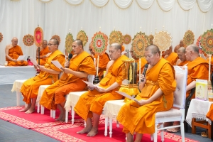 พระบาทสมเด็จพระเจ้าอยู่หัว ทรงพระกรุณาโปรดเกล้าฯ ให้ผู้แทนพระองค์เชิญหนังสือ ธรรมนาวา “วัง” และน้ำปานะพระราชทานถวายแด่พระสงฆ์และพุทธศาสนิกชนในพื้นที่ อ.เมืองลพบุรี จ.ลพบุรี 