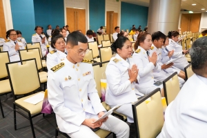 พระบาทสมเด็จพระเจ้าอยู่หัว ทรงพระกรุณาโปรดเกล้าฯ ให้ผู้แทนพระองค์เชิญหนังสือ ธรรมนาวา “วัง” และน้ำปานะพระราชทานถวายแด่พระสงฆ์และพุทธศาสนิกชนในพื้นที่ อ.เมืองลพบุรี จ.ลพบุรี 