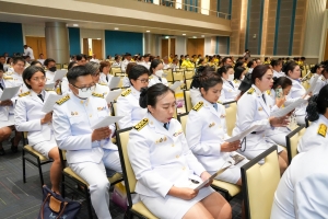พระบาทสมเด็จพระเจ้าอยู่หัว ทรงพระกรุณาโปรดเกล้าฯ ให้ผู้แทนพระองค์เชิญหนังสือ ธรรมนาวา “วัง” และน้ำปานะพระราชทานถวายแด่พระสงฆ์และพุทธศาสนิกชนในพื้นที่ อ.เมืองลพบุรี จ.ลพบุรี 