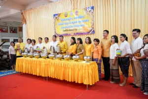 อธิการบดี มรภ.เทพสตรี นำผู้บริหาร ร่วมโครงการ ผู้ว่าฯ พาแต่งไทย หิ้วปิ่นโตทำบุญ เกื้อกูลพระพุทธศาสนา รักษาสิ่งแวดล้อม จ.ลพบุรี ครั้งที่ 1