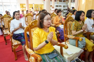 อธิการบดี มรภ.เทพสตรี นำผู้บริหาร ร่วมโครงการ ผู้ว่าฯ พาแต่งไทย หิ้วปิ่นโตทำบุญ เกื้อกูลพระพุทธศาสนา รักษาสิ่งแวดล้อม จ.ลพบุรี ครั้งที่ 1