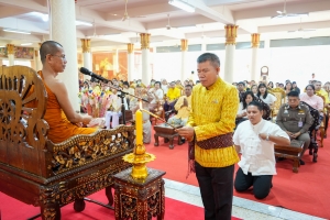 อธิการบดี มรภ.เทพสตรี นำผู้บริหาร ร่วมโครงการ ผู้ว่าฯ พาแต่งไทย หิ้วปิ่นโตทำบุญ เกื้อกูลพระพุทธศาสนา รักษาสิ่งแวดล้อม จ.ลพบุรี ครั้งที่ 1