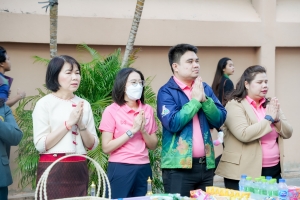 คณะมนุษยศาสตร์ฯ จัดพิธีทำบุญตักบาตรเนื่องในโอกาสวันขึ้นปีใหม่