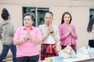 คณะมนุษยศาสตร์ฯ จัดพิธีทำบุญตักบาตรเนื่องในโอกาสวันขึ้นปีใหม่