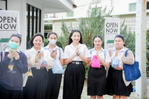 คณะมนุษยศาสตร์ฯ จัดพิธีทำบุญตักบาตรเนื่องในโอกาสวันขึ้นปีใหม่