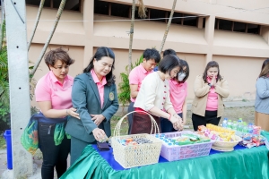 คณะมนุษยศาสตร์ฯ จัดพิธีทำบุญตักบาตรเนื่องในโอกาสวันขึ้นปีใหม่